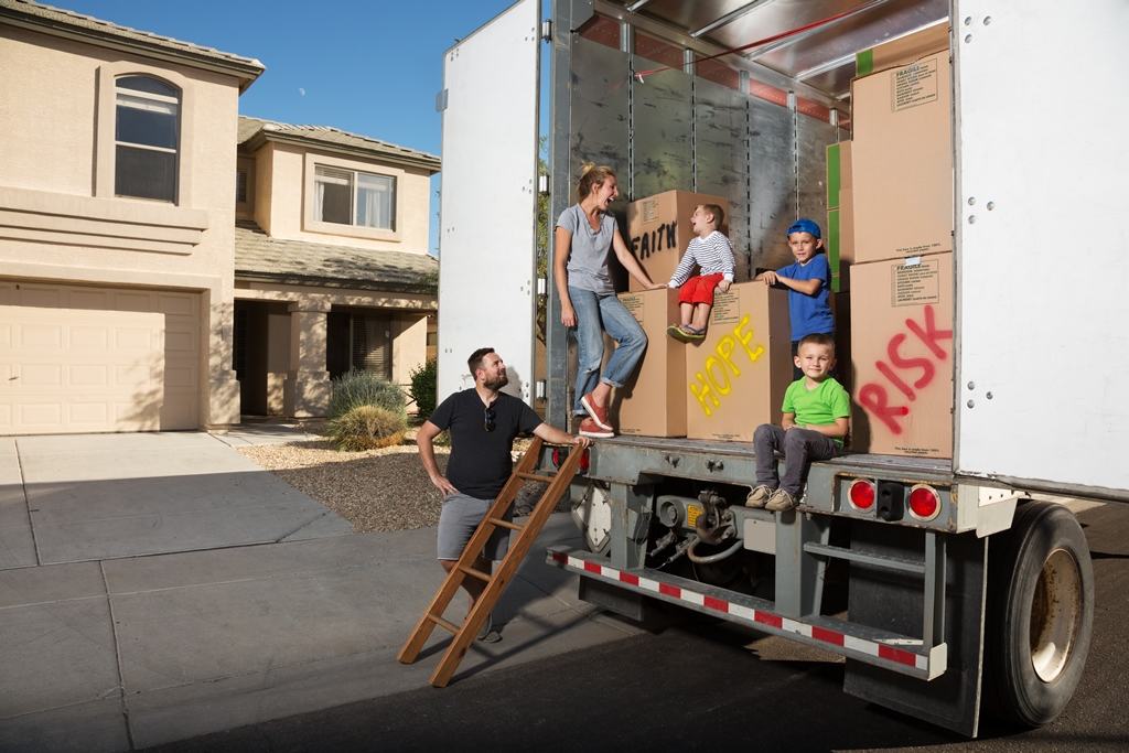THE TOP TIPS TO KEEP IN MIND BEFORE MOVING